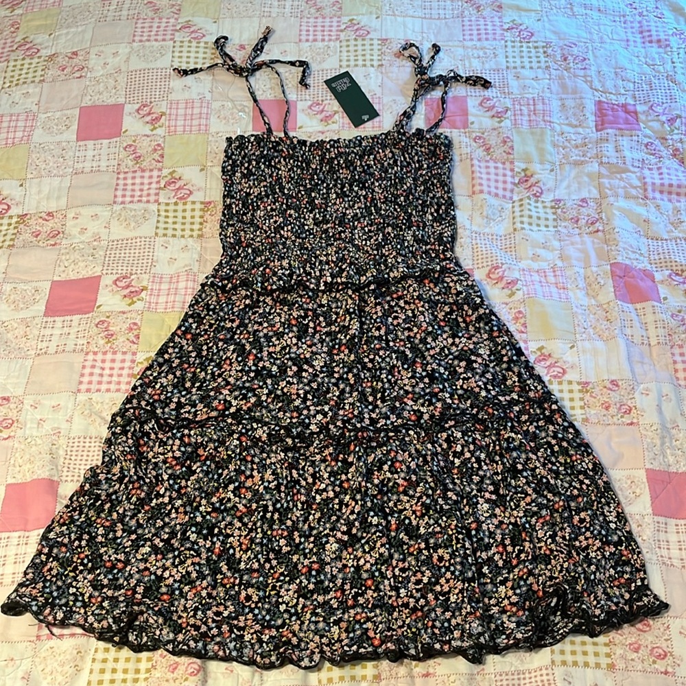 Floral sundress 🌼 NWT